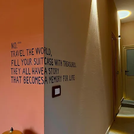 Hostel Queen-v